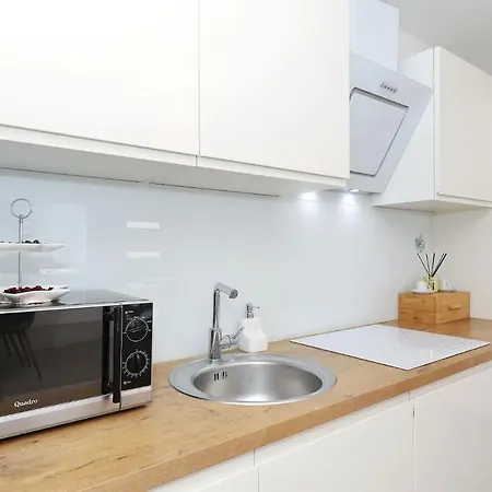 Nika One Minute From -beach Kır Evi *