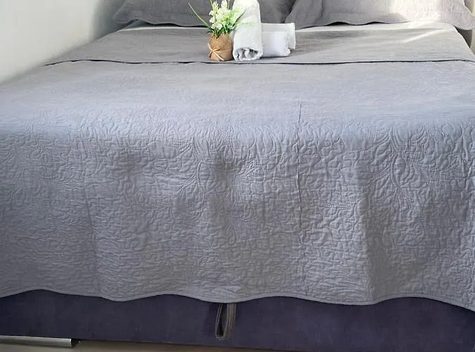 Nika One Minute From -beach Country house