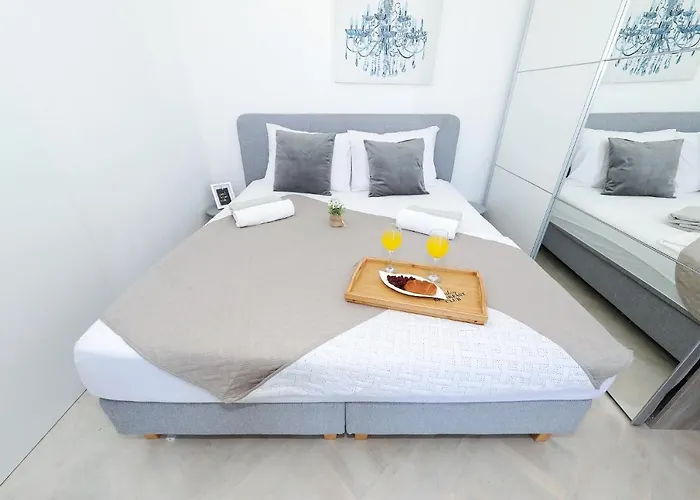 Country house Nika One Minute From -beach