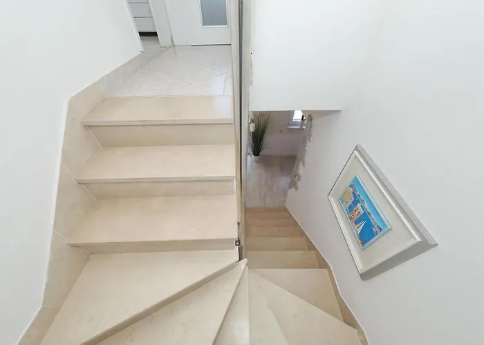 Nika One Minute From -beach Country house Zadar