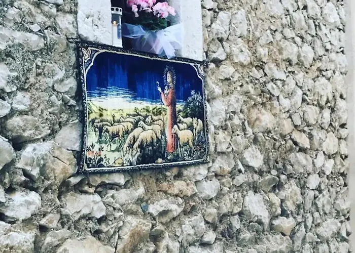 Country house Nika One Minute From -beach