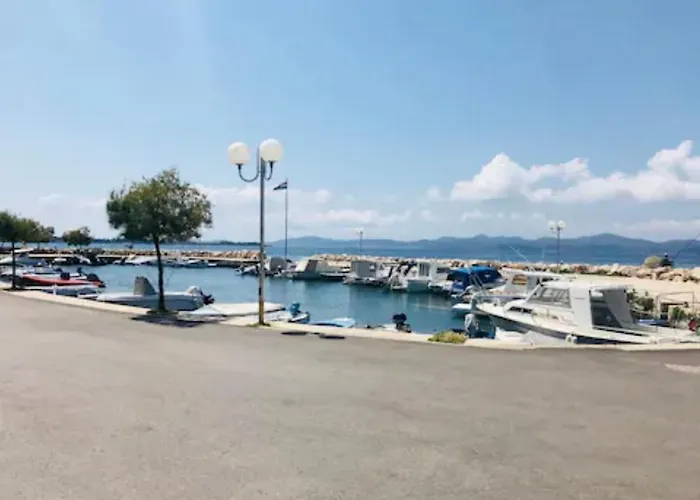 Nika One Minute From -beach Задар